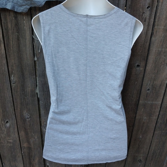 NWOT Snoopy Rock The Vote Tank - Picture 2 of 9